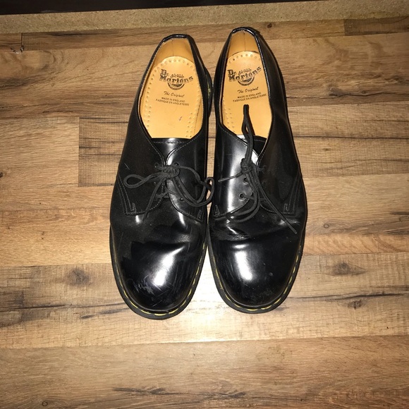 Men’s US size 12 black dr martens low tops - Picture 1 of 3